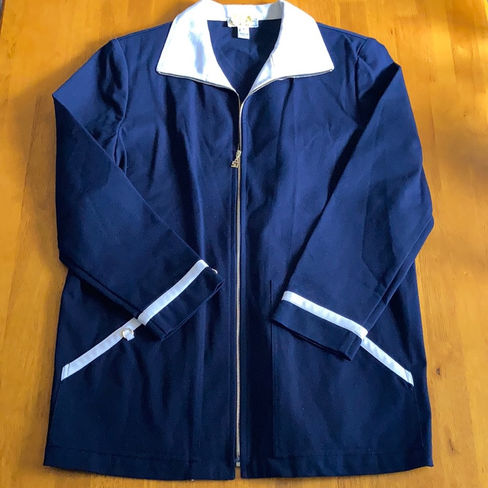 St. John Sport by Marie Gray Nautical Navy/White Jacket M